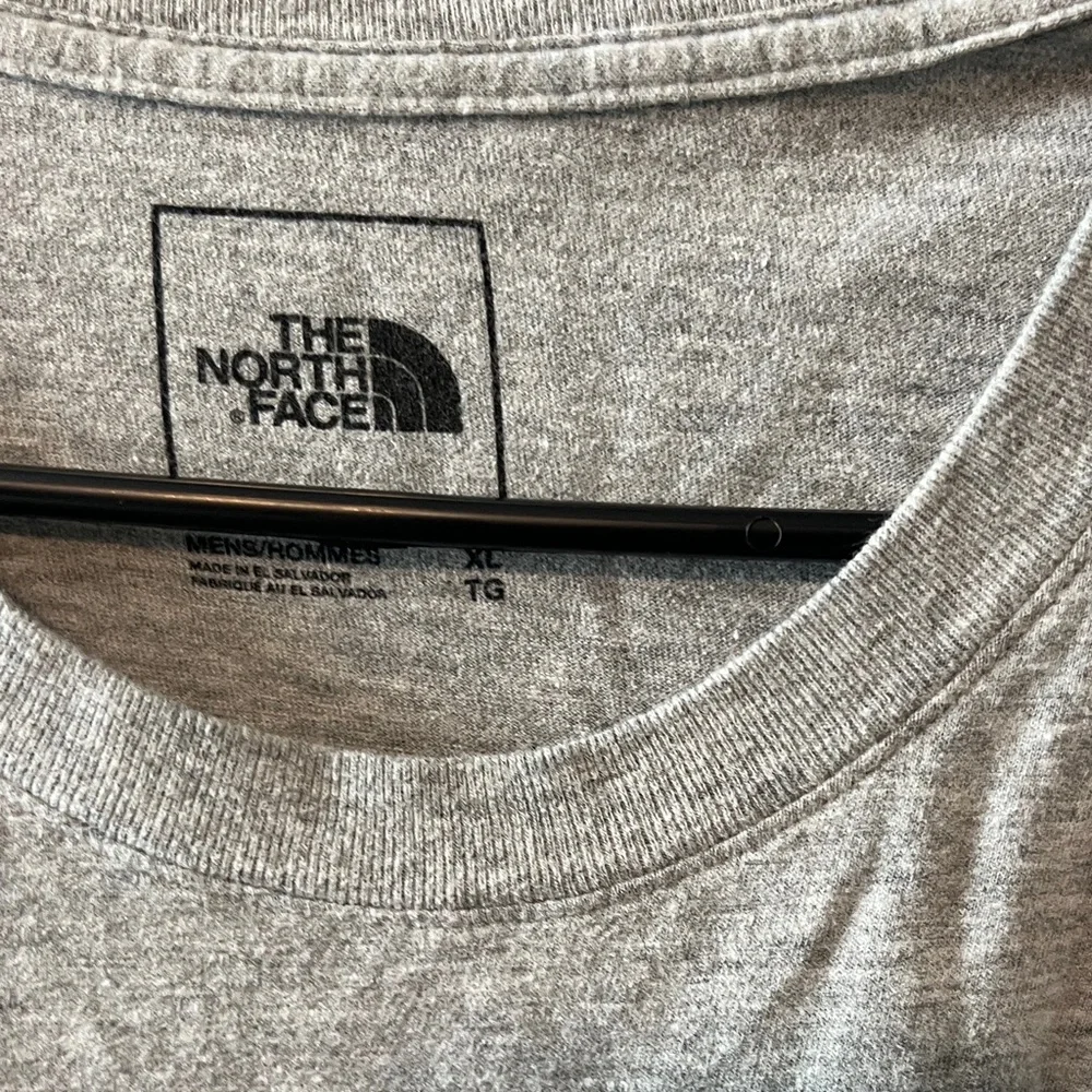 The North Face Light Gray Long Sleeve Tee